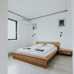 Steg 12 Hotel apartamentowy Siófok