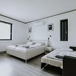 Hotel apartamentowy Steg 12 *