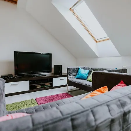 Stég 12 Apartmanhotel