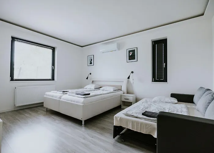 Apartmanhotel Stég 12 *